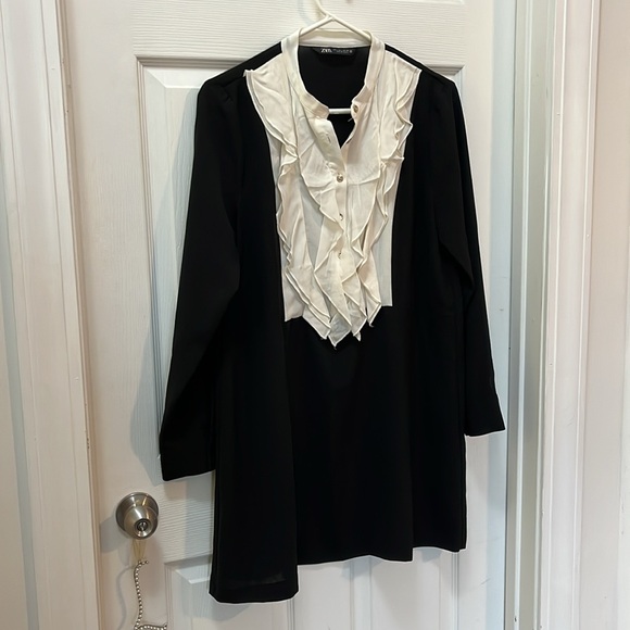 Zara dress - Picture 6 of 6